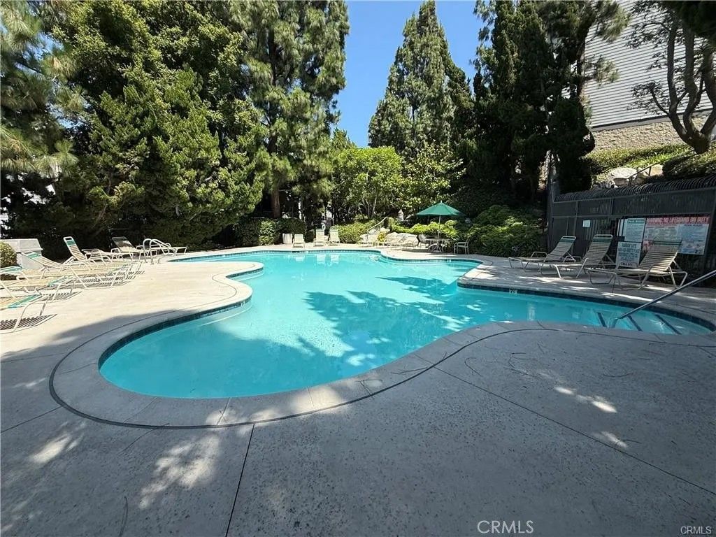 Photo of 1410 Brett #337, San Pedro, CA 90732 (MLS # SB25249308)