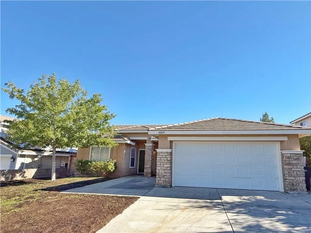 Photo of 36822 Firethorn Street, Palmdale, CA 93550 (MLS # SR25267661)