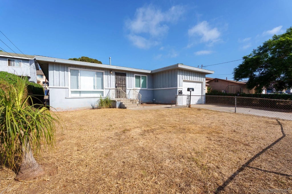 Photo of 1147-1151 Florence ST, Imperial Beach, CA 91932 (MLS # 260023374)