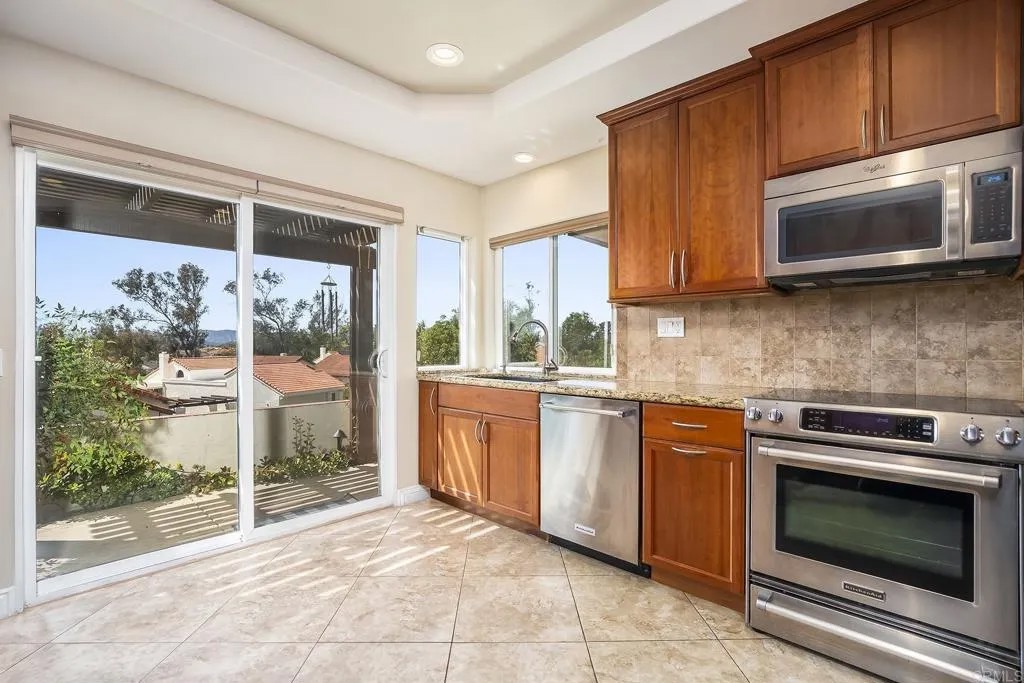 17624 Camino Ancho