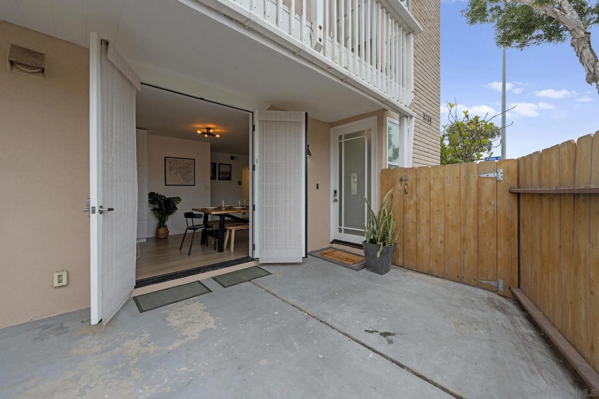 2735 Mission Blvd