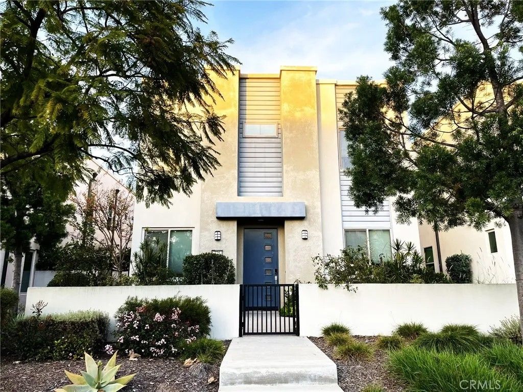 Photo of 325 Magnet, Irvine, CA 92618 (MLS # OC26010198)