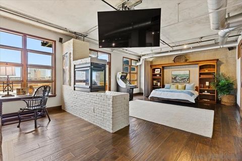 Tiny photo for 877 Island Ave #1006, San Diego, CA 92101 (MLS # 250031884)