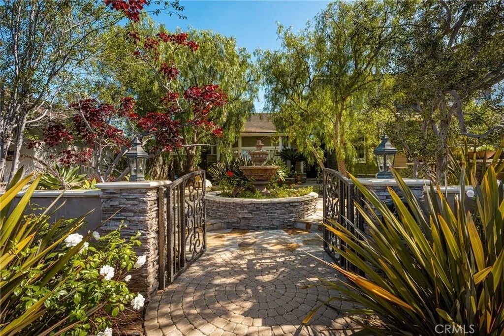 Photo of 2281 Orchard Drive, Newport Beach, CA 92660 (MLS # OC26083752)