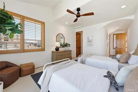 Tiny photo for 807 Esplanade, Redondo Beach, CA 90277 (MLS # SB26078062)