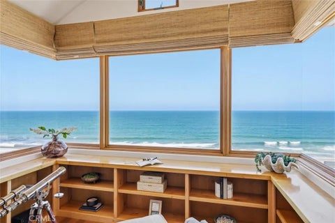 Tiny photo for 807 Esplanade, Redondo Beach, CA 90277 (MLS # SB26078062)