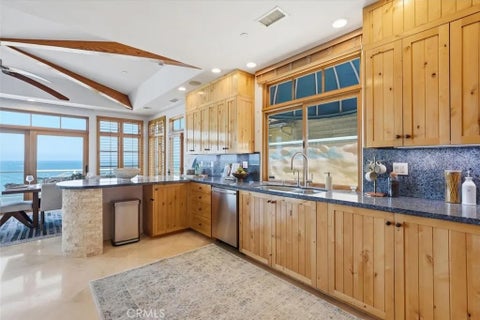 Tiny photo for 807 Esplanade, Redondo Beach, CA 90277 (MLS # SB26078062)