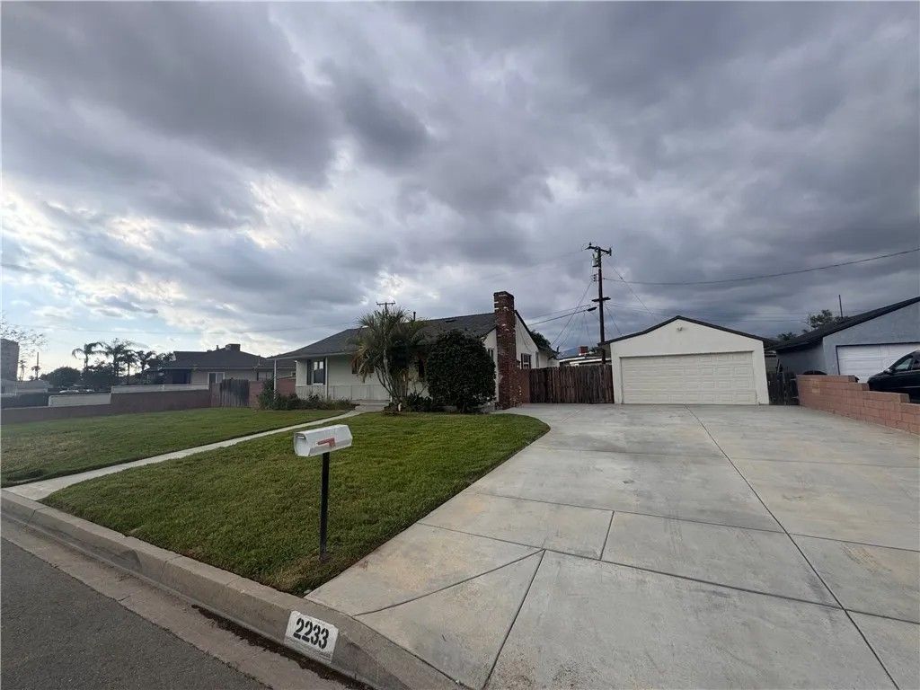 Photo of 2233 W Havenbrook Street, West Covina, CA 91790 (MLS # DW26071930)