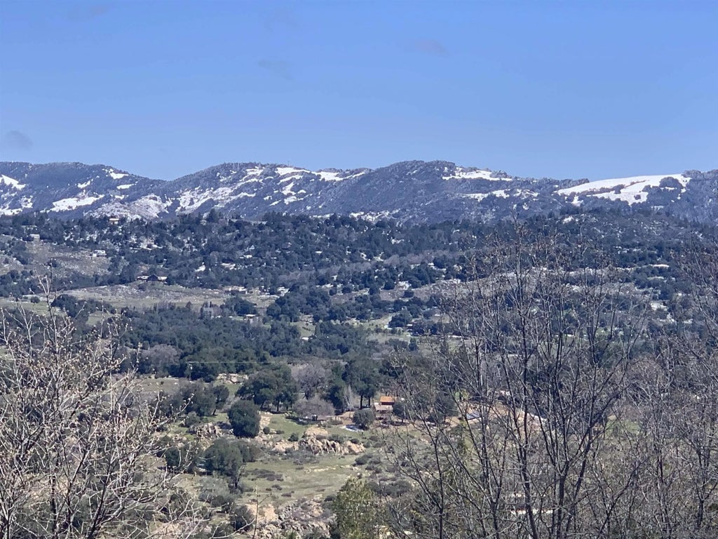 Photo of 4129 Eagle Peak Rd, Julian, CA 92036 (MLS # 260010590)