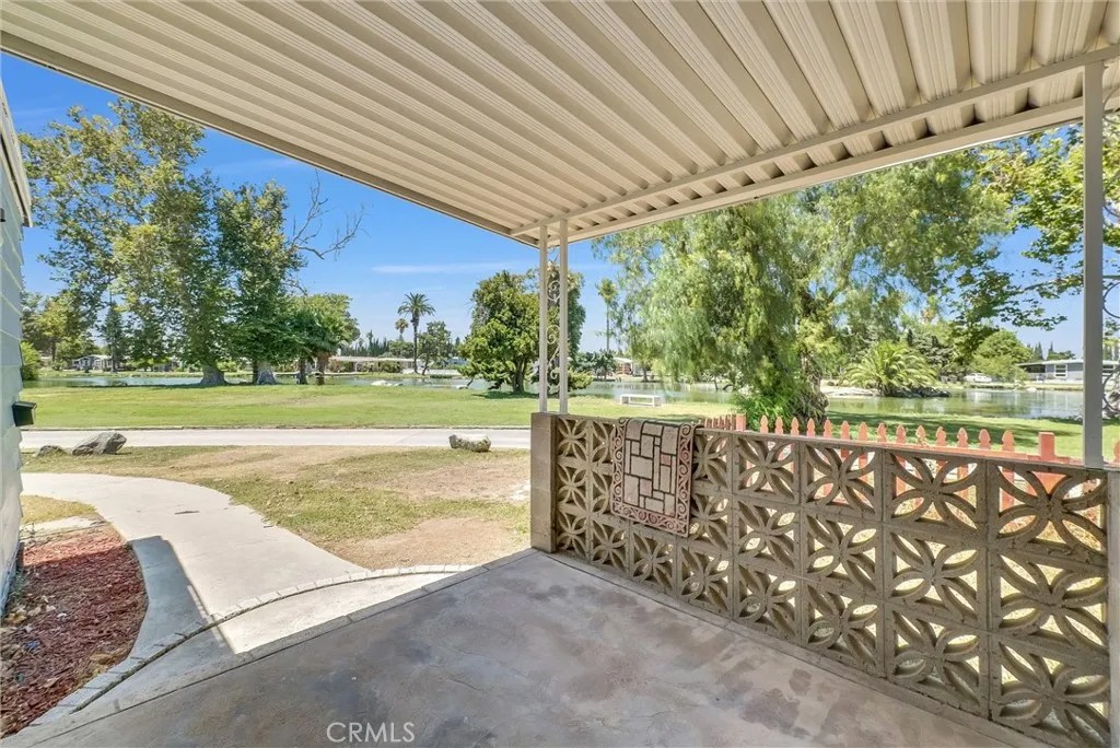 5800 Hamner 259