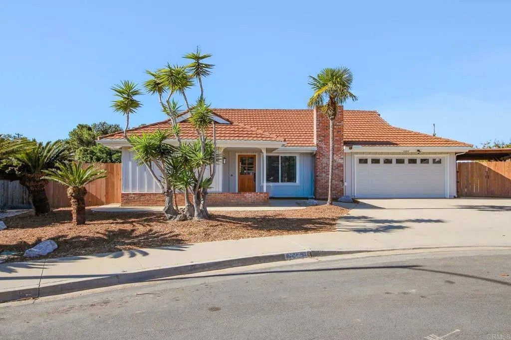 1550 Sunrise Circle