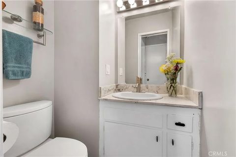 Tiny photo for 12452 Laurel Terrace, Studio City, CA 91604 (MLS # SR25236218)