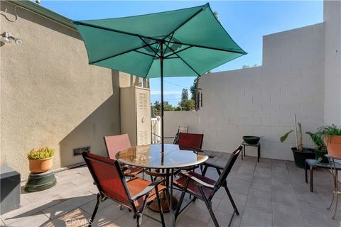 Tiny photo for 12452 Laurel Terrace, Studio City, CA 91604 (MLS # SR25236218)