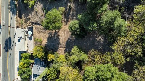 Tiny photo for 12452 Laurel Terrace, Studio City, CA 91604 (MLS # SR25236218)