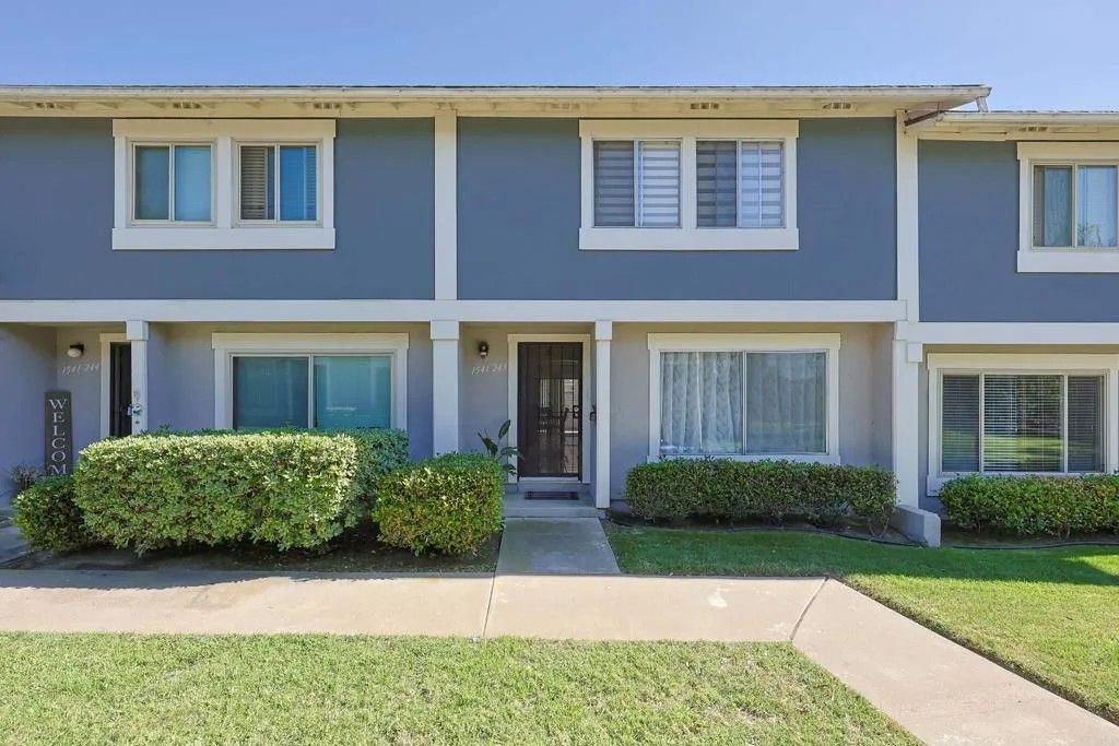 Photo of 1541 Sonora Drive #243, Chula Vista, CA 91911 (MLS # PTP2505886)
