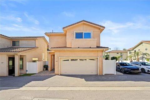 Photo of 7615 Ani Way, North Hollywood, CA 91605 (MLS # CV26027072)