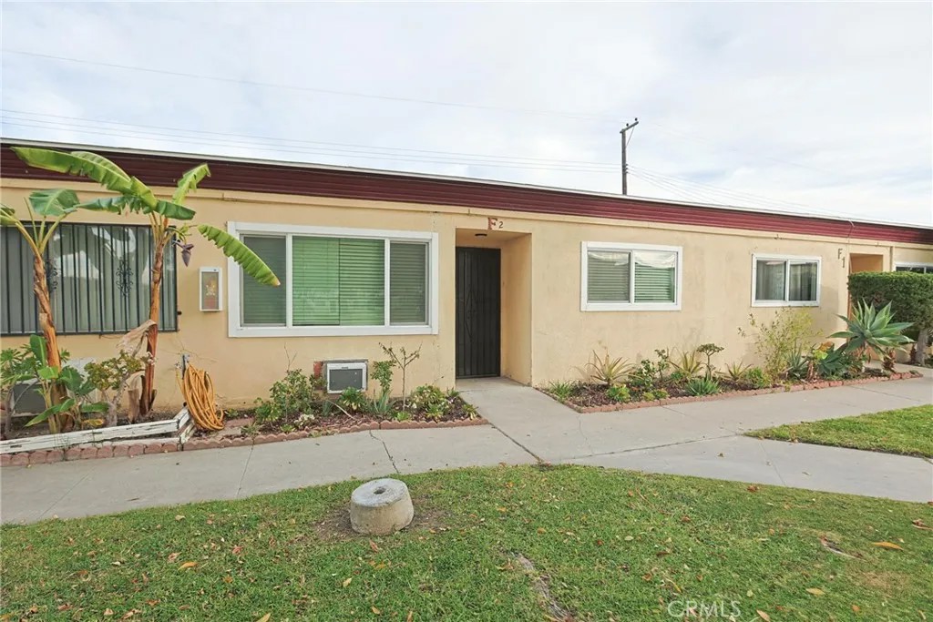 4109 W 5th F2