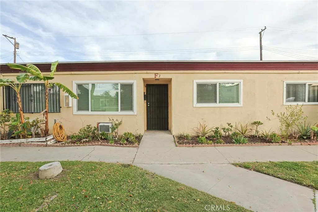 4109 W 5th F2