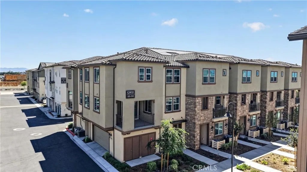12951 Paradiso Drive 101