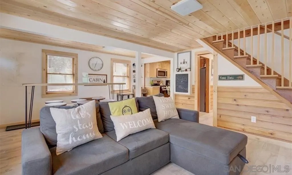 298 Maple