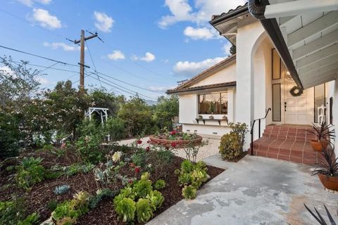 Tiny photo for 1657 FOOTHILL Drive, Vista, CA 92084 (MLS # NDP2510207)
