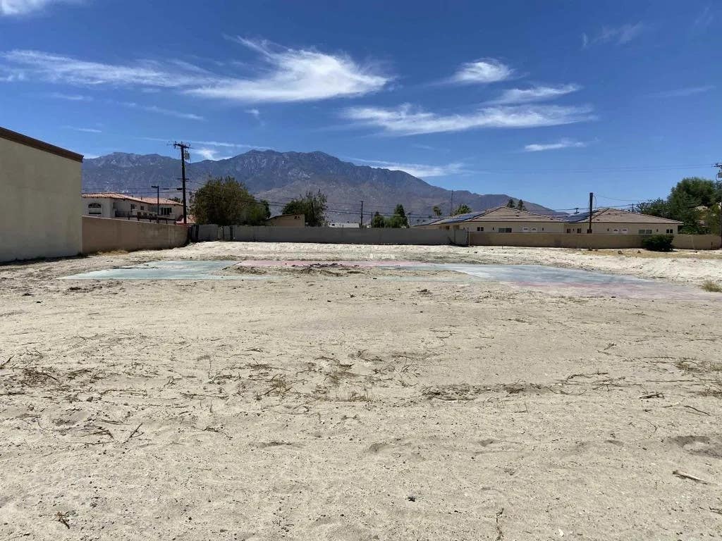 Photo of 32201 Date Palm DR, Cathedral City, CA 92234 (MLS # NDP2606403)