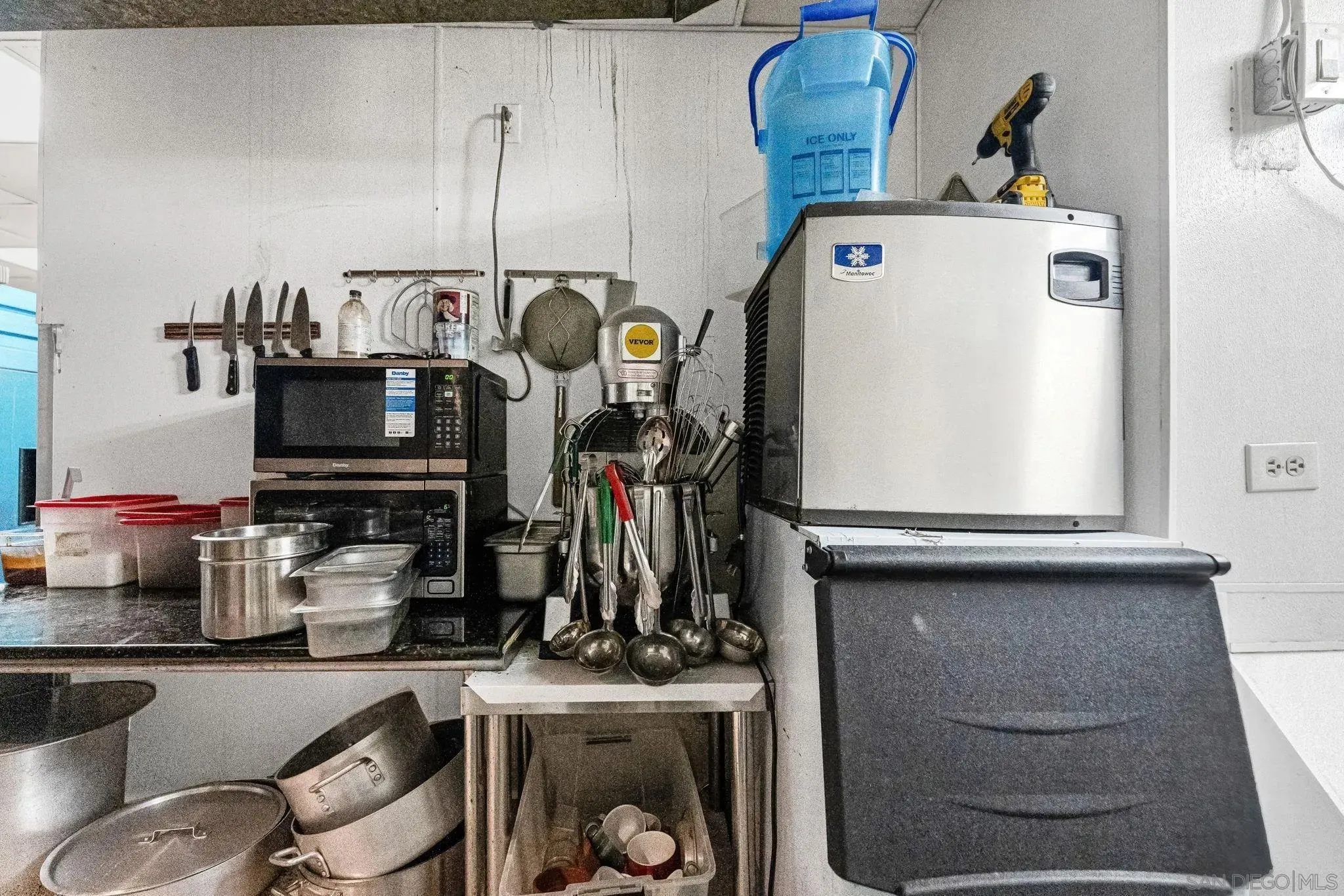 San Diego, California 92103, United States, ,Commercial,Active,218975