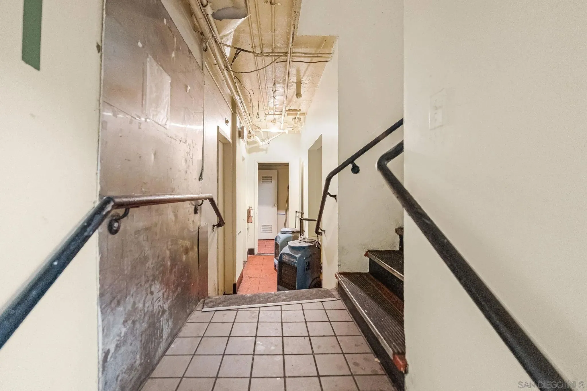 San Diego, California 92103, United States, ,Commercial,Active,218975