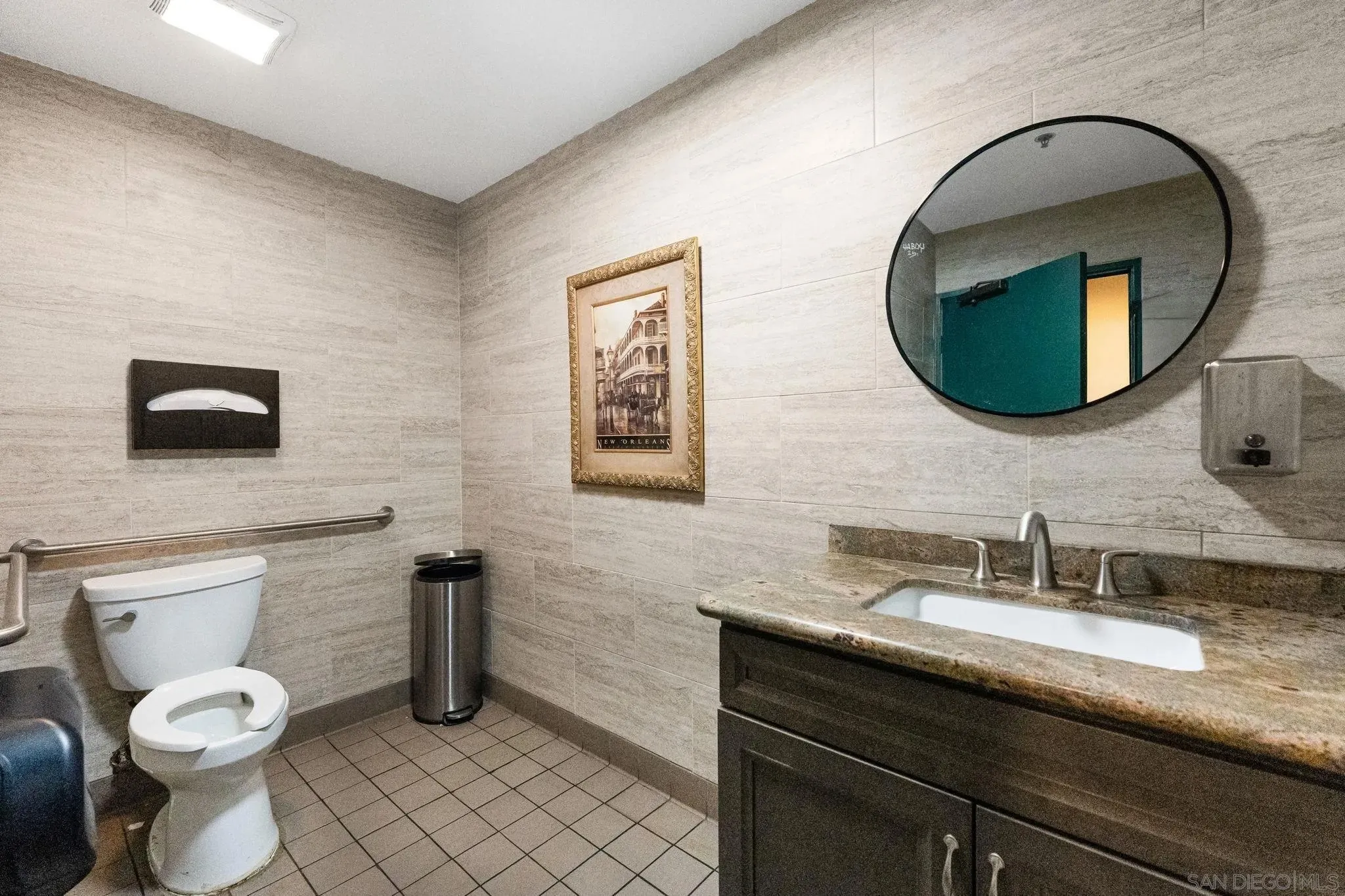 San Diego, California 92103, United States, ,Commercial,Active,218975