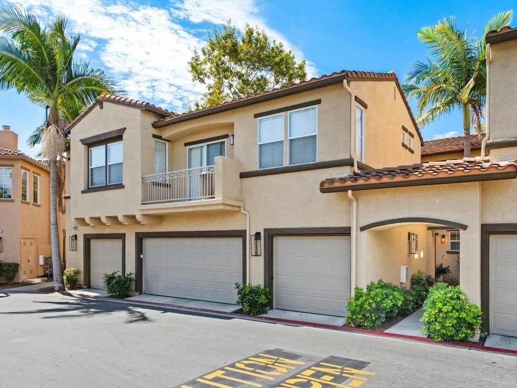 Photo of 625 Sumner Way #4, Oceanside, CA 92058 (MLS # NDP2608480)