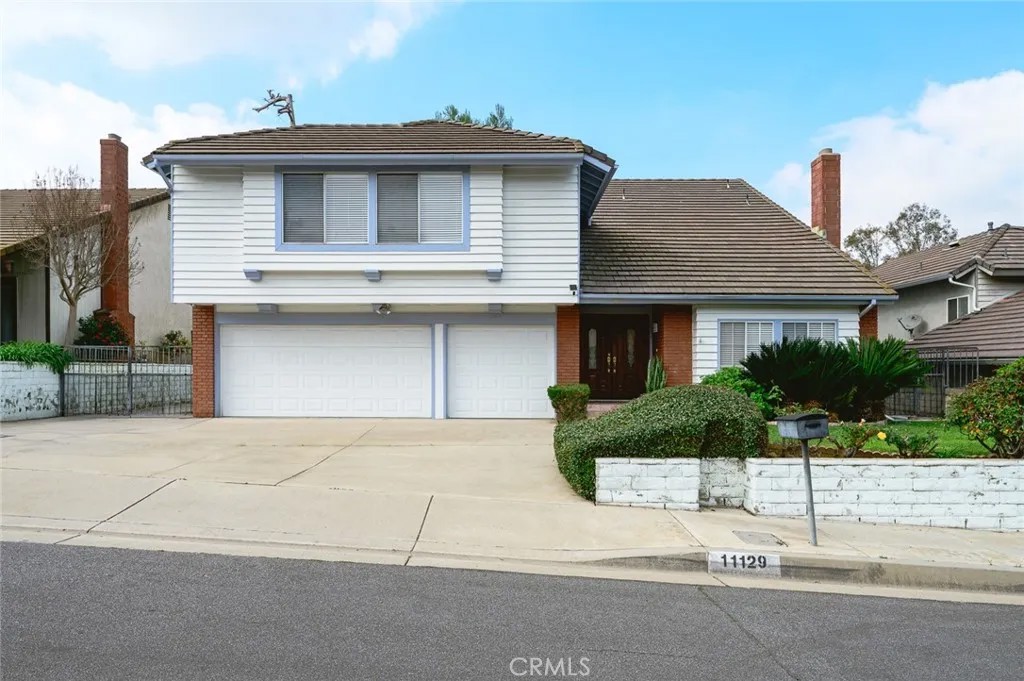 11129 Canyon Meadows Drive