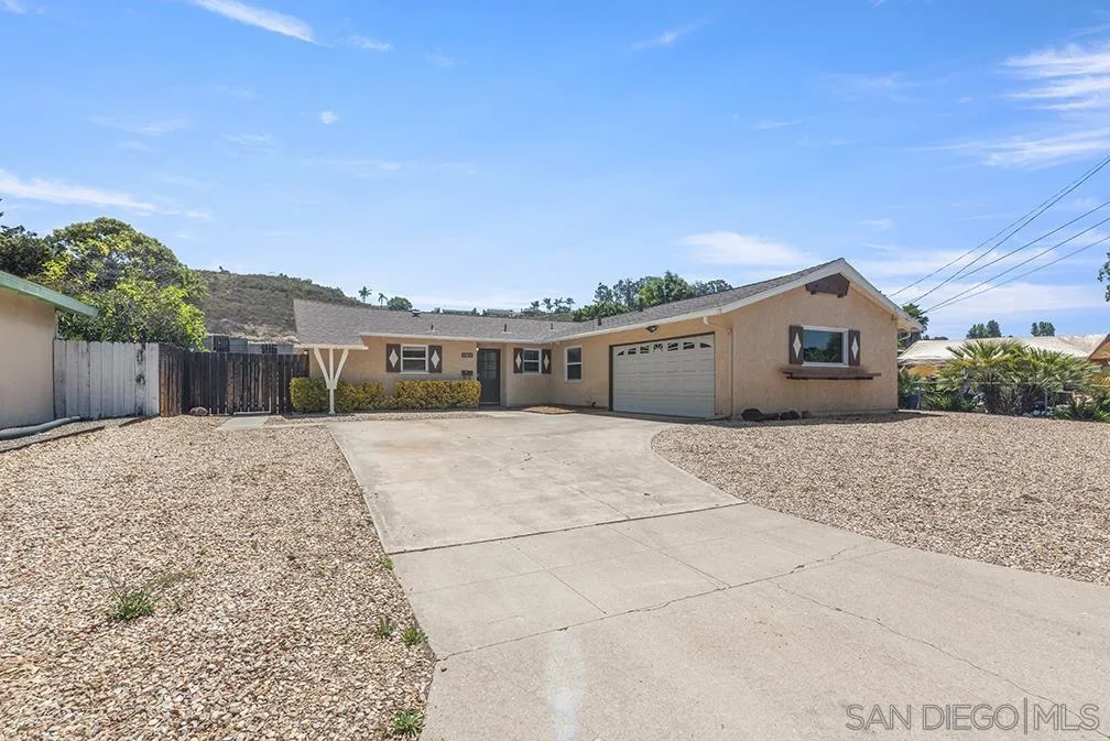 13811 Tobiasson Rd
