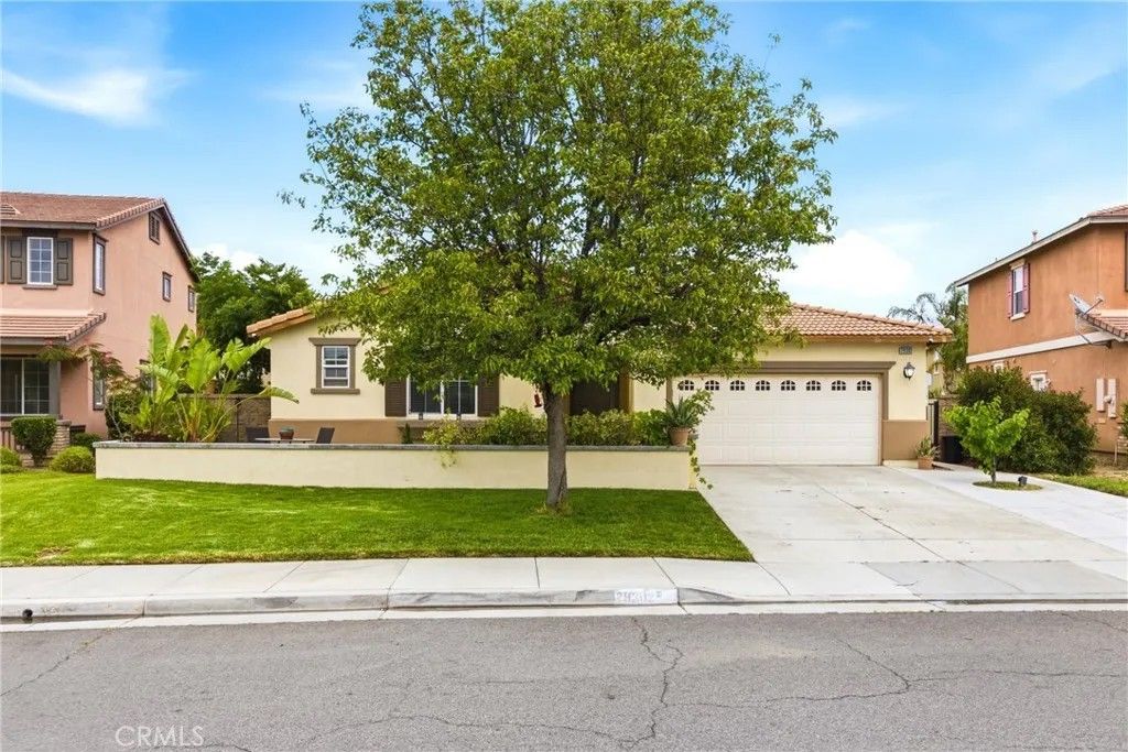 Photo of 29302 Fall River, Menifee, CA 92584 (MLS # SW26109253)