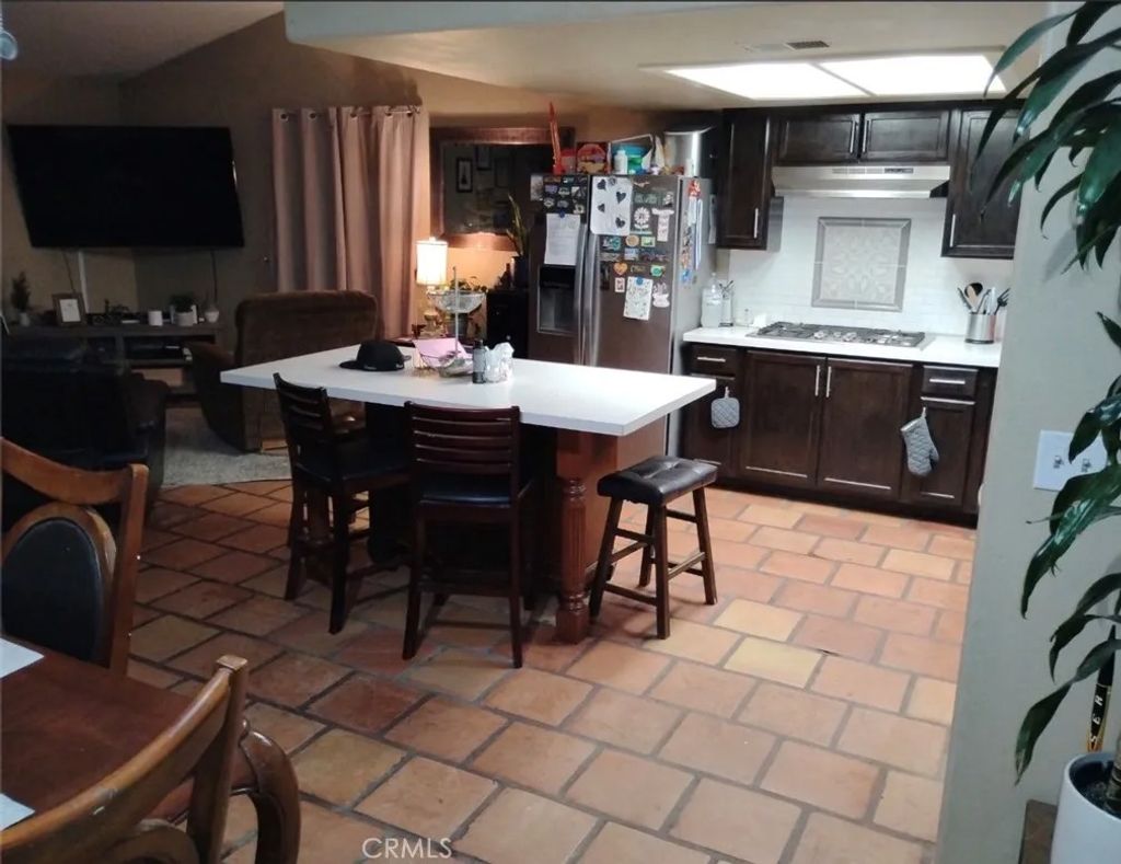 Photo of 591 W 3rd St, Perris, CA 92570 (MLS # IG26042453)