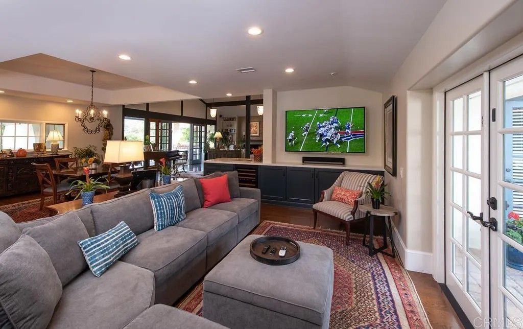 Photo of 17925 Avenida Alondra, Rancho Santa Fe, CA 92067 (MLS # NDP2511044)