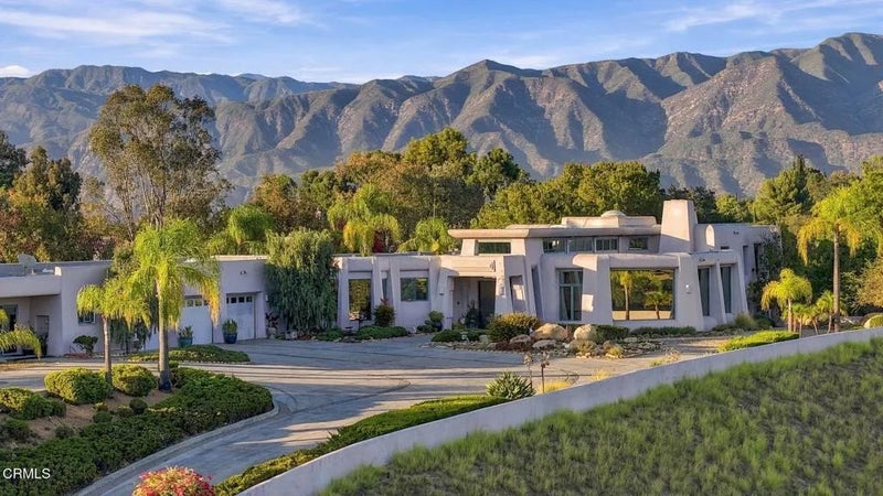 10812 Encino Drive