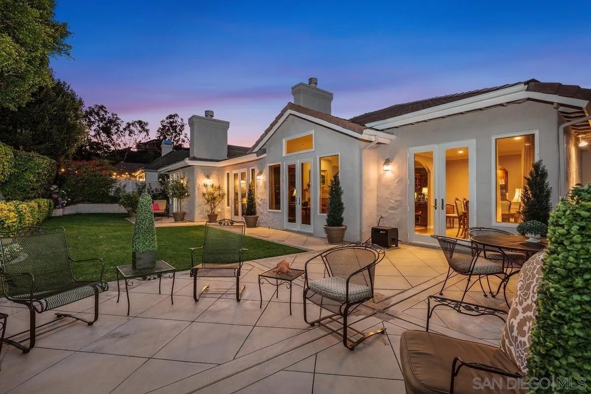 5125 Triple Crown Row