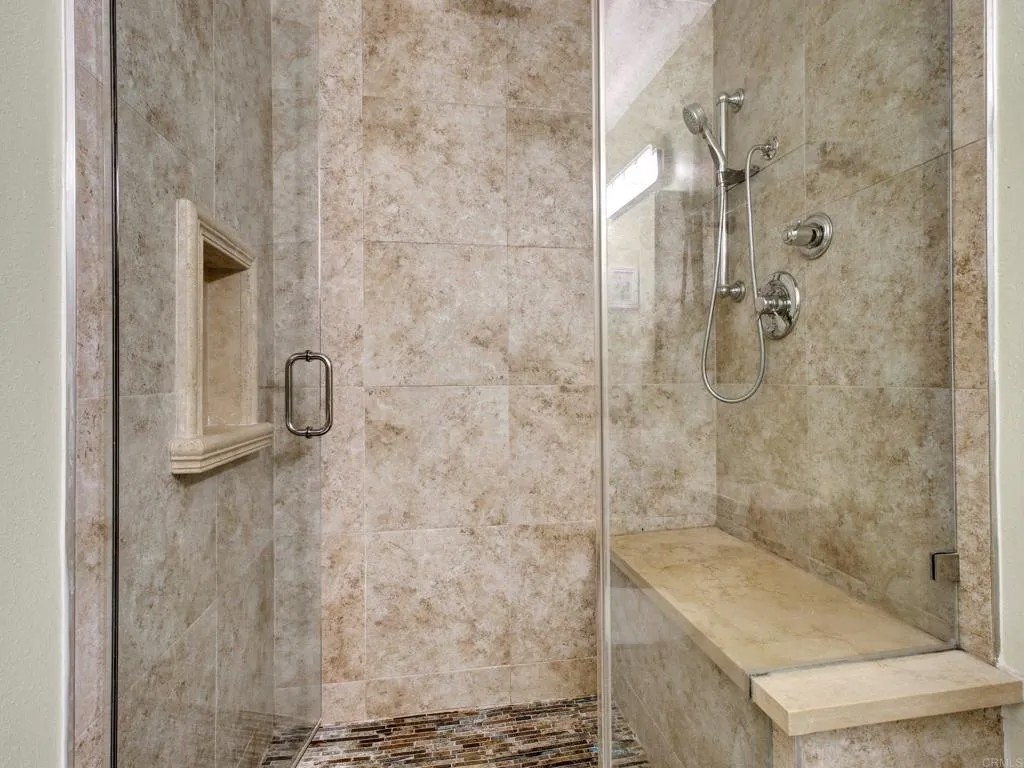 1600 Ardmore Ave 234