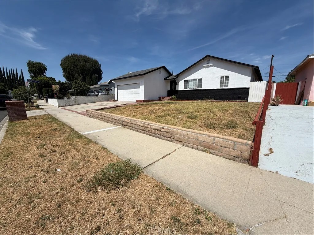 6944 Lurline Avenue