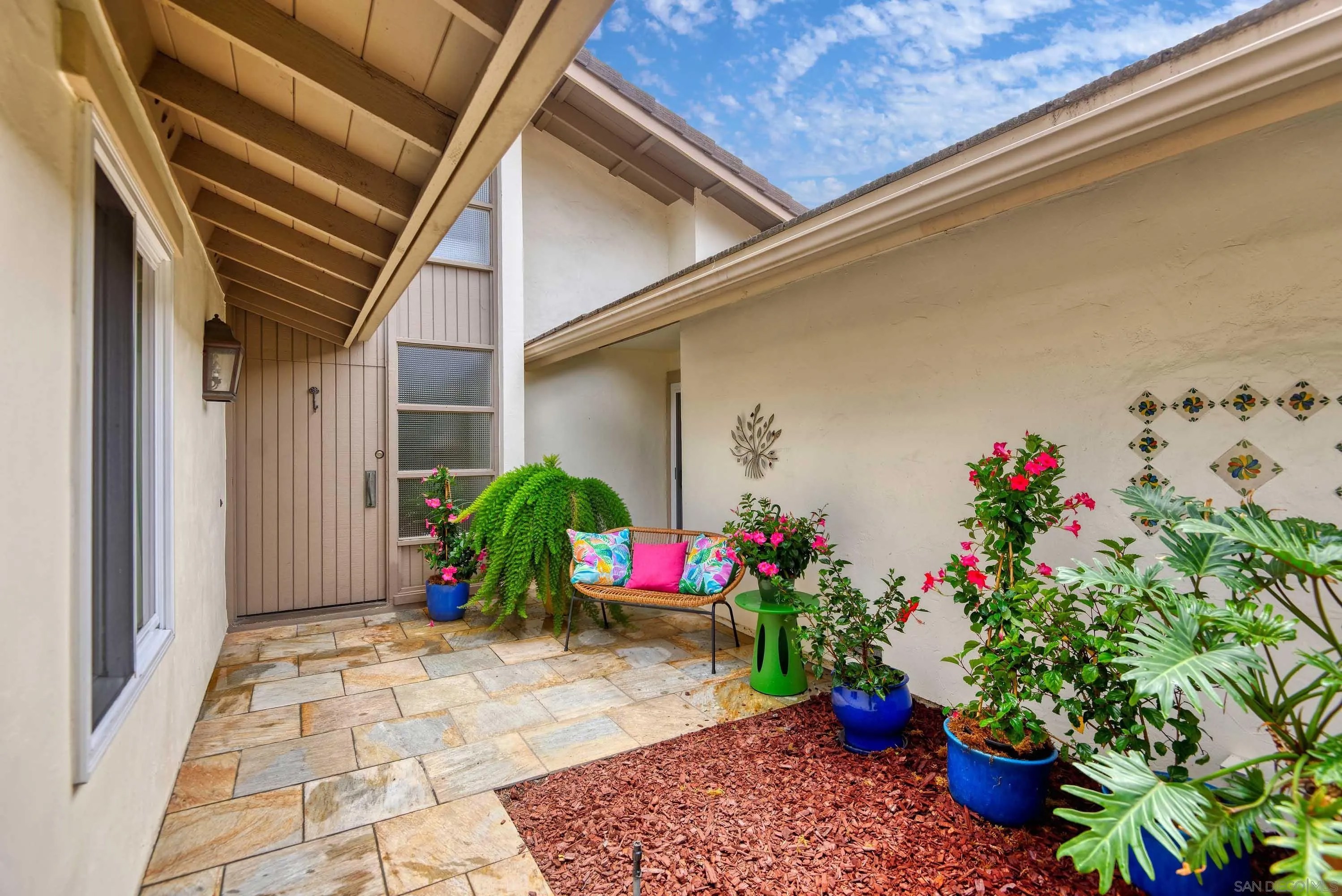 115 Allende Ct.