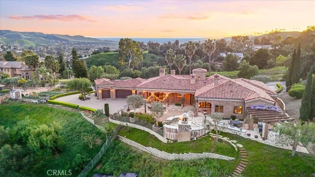 Photo of 30662 Hilltop Way, San Juan Capistrano, CA 92675 (MLS # LG26016455)