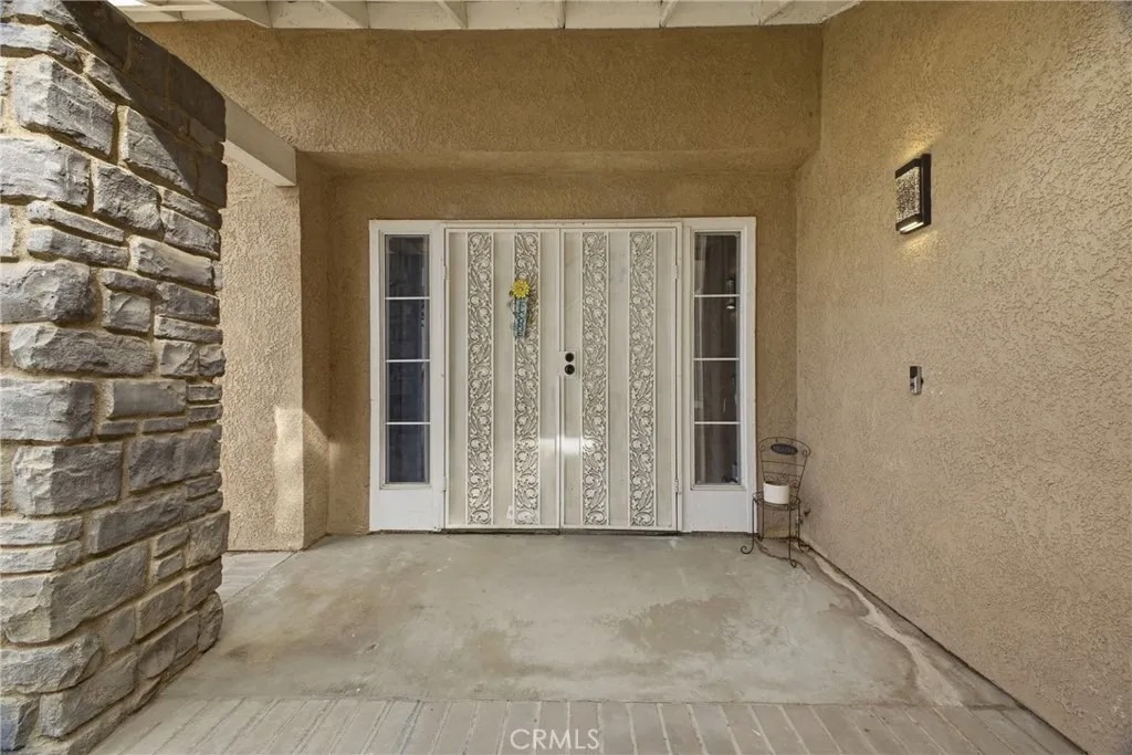 14673 Owens River