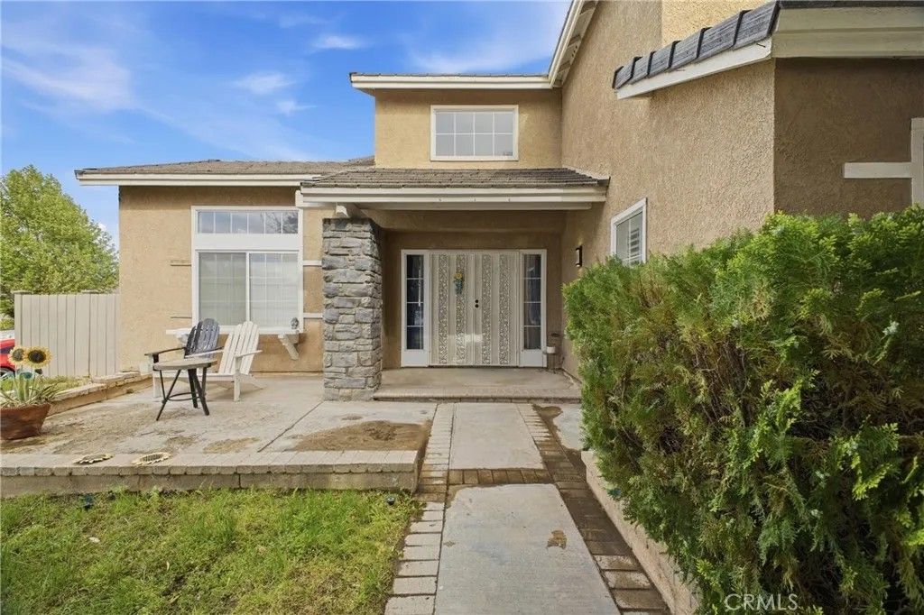 Photo of 14673 Owens River, Victorville, CA 92392 (MLS # IV26074188)