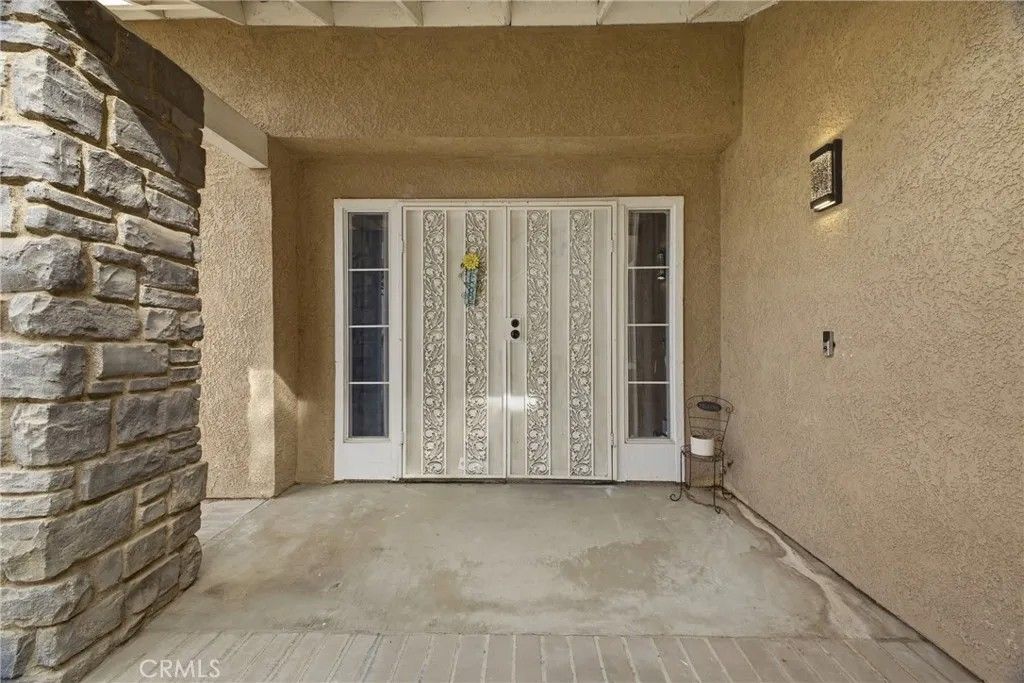 Photo of 14673 Owens River, Victorville, CA 92392 (MLS # IV26074188)