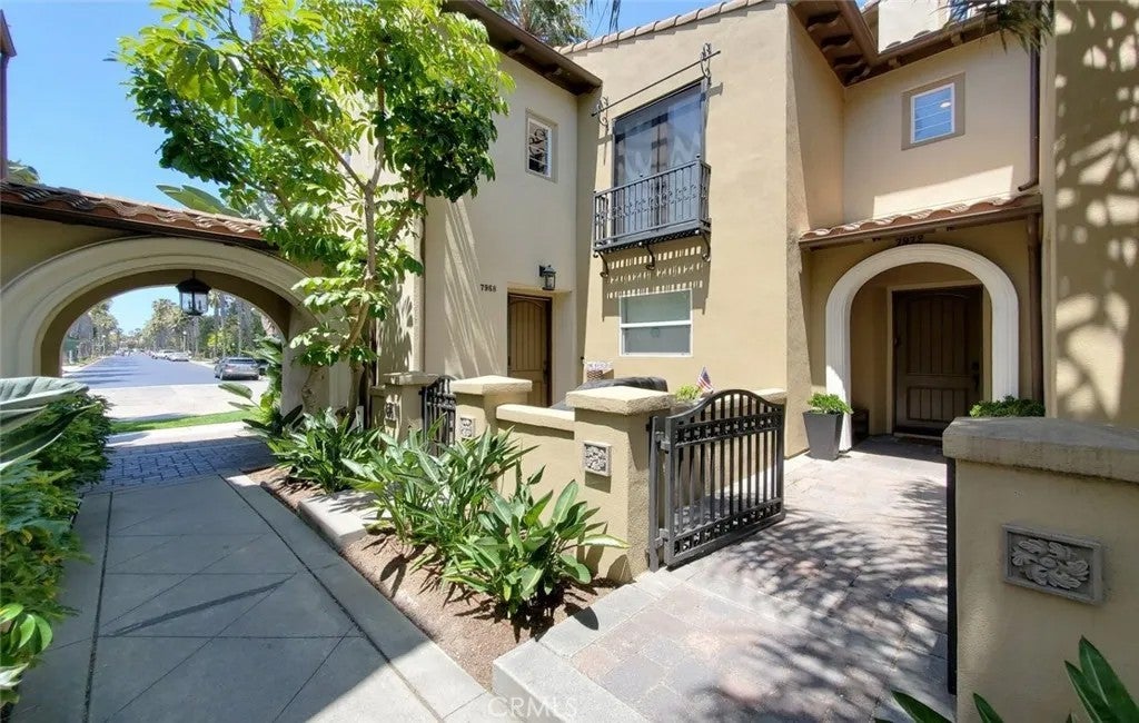 7972 Aldea Circle