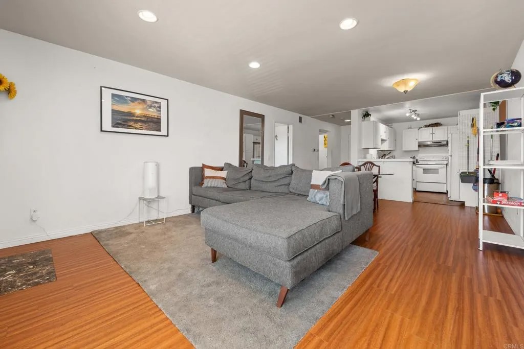 10400 Caminito Cuervo 260