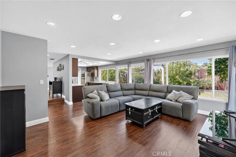 3631 Claremont