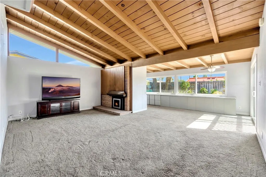 14537 San Esteban Drive