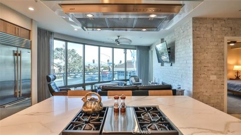 3025 Byron Street 201 Point Loma CA 92106