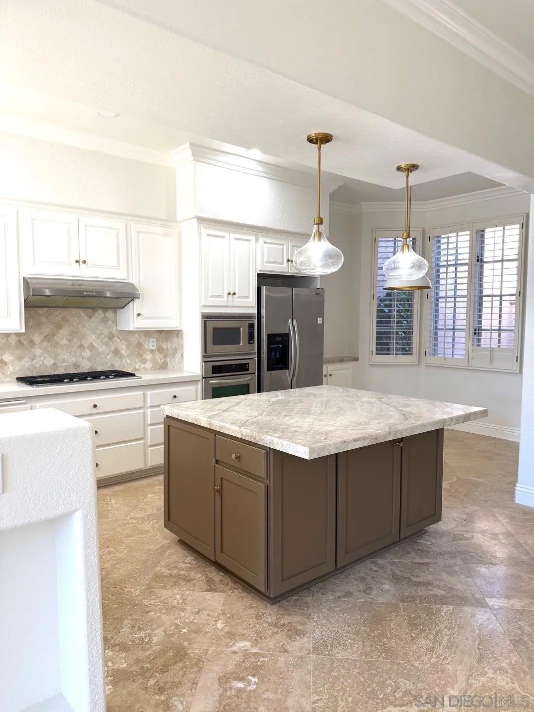 3774 Paseo Vista Famosa